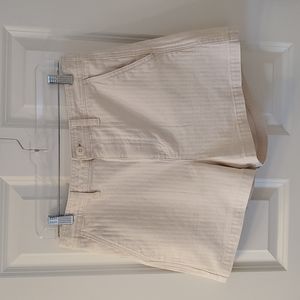 Madewell Ecru Cotton High Waisted Mom Shorts
